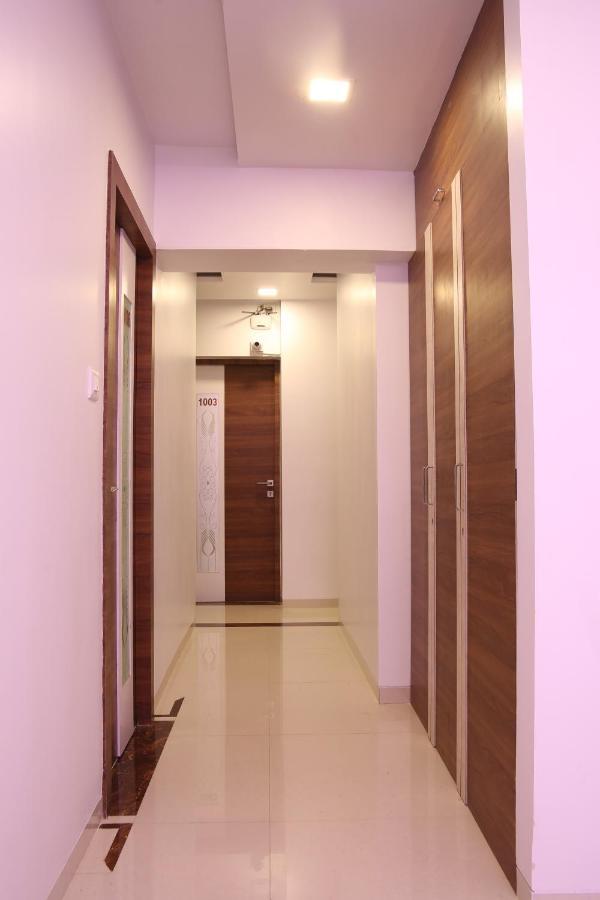 נאווי מומבאי Hotel Apple Inn מראה חיצוני תמונה